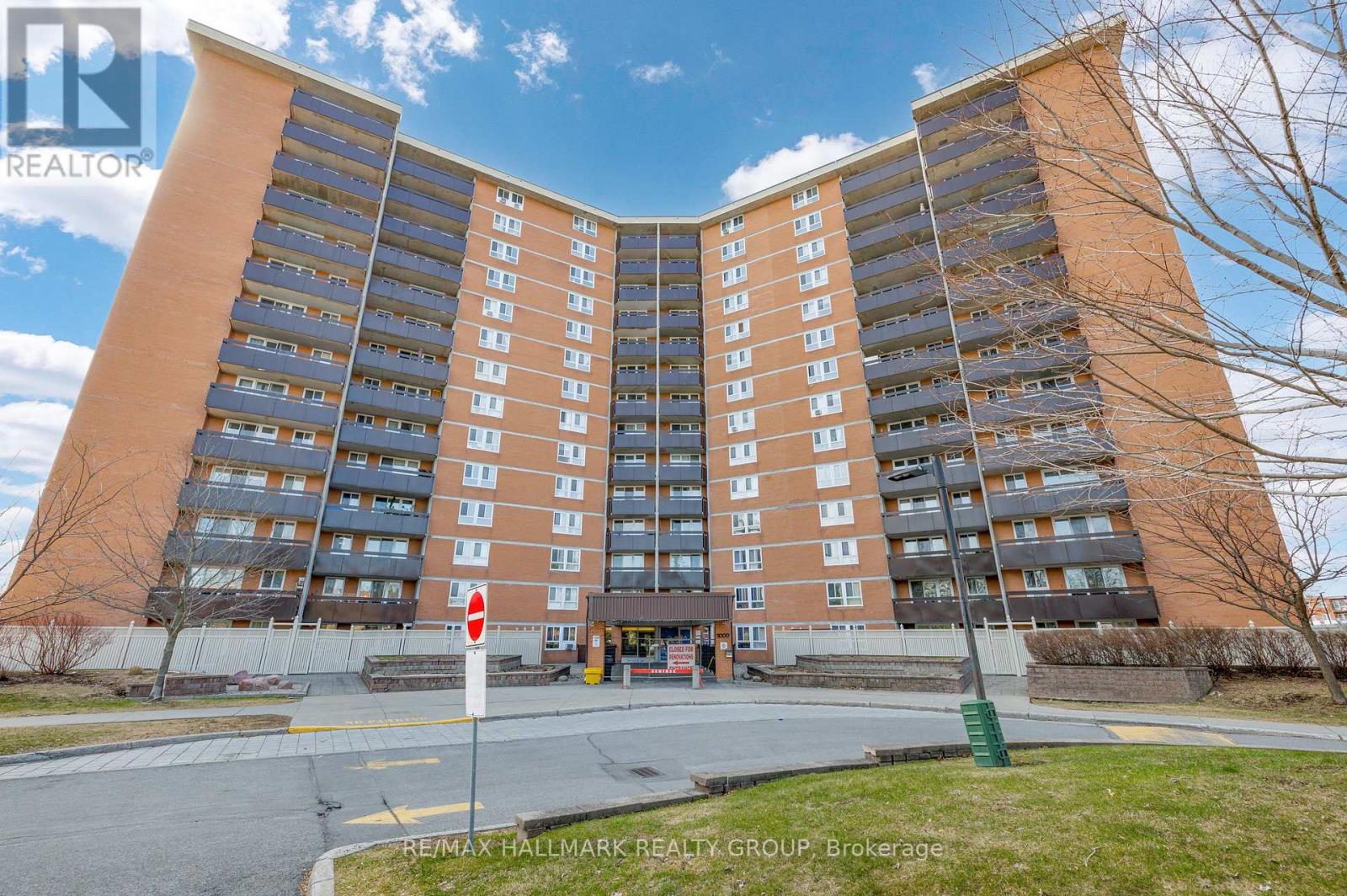 209 - 2000 Jasmine Crescent, Ottawa, Ontario  K1J 8K4 - Photo 2 - X13041650