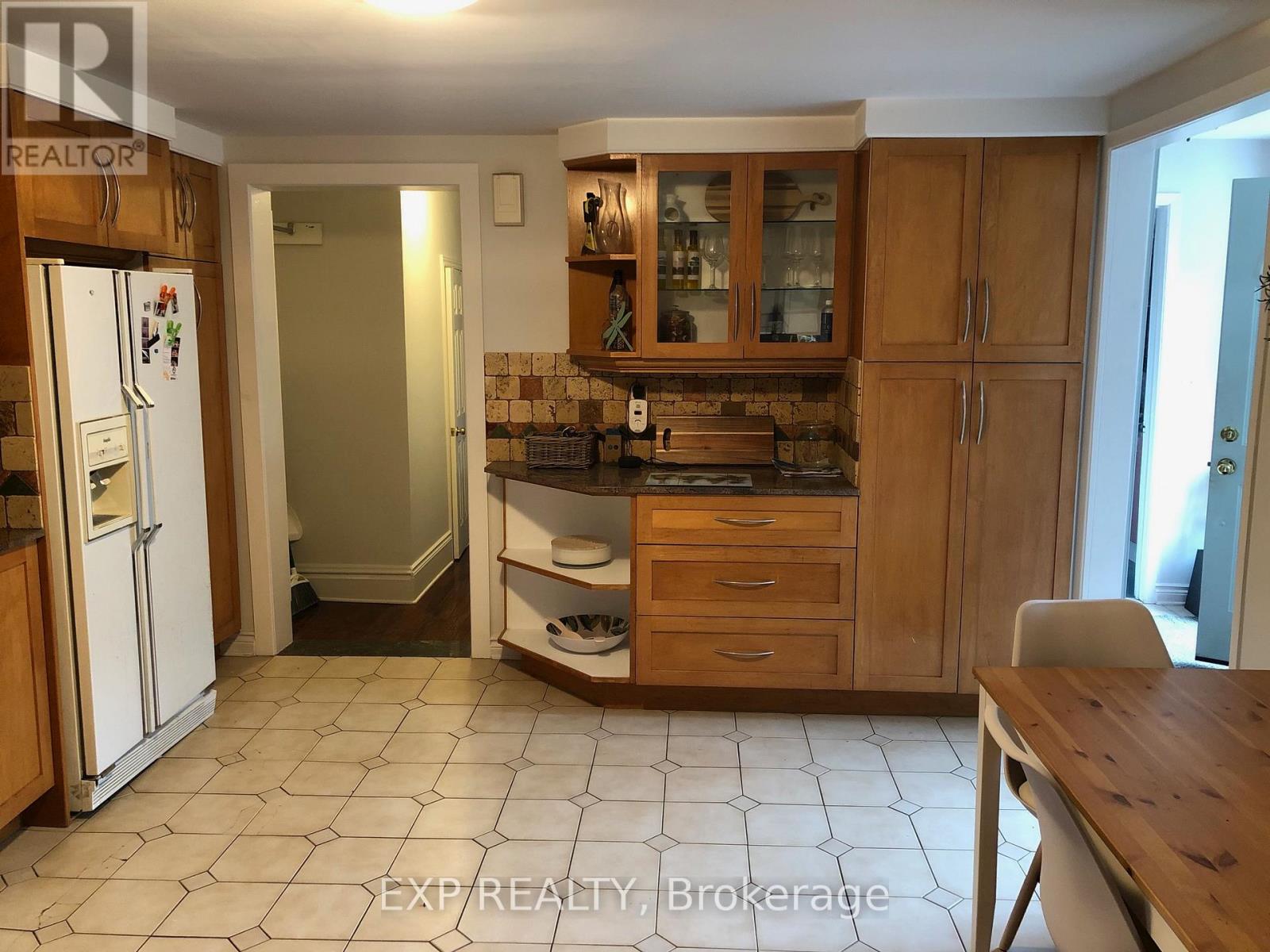 240 Breezehill Avenue S, Ottawa, Ontario  K1Y 2J3 - Photo 5 - X13041684