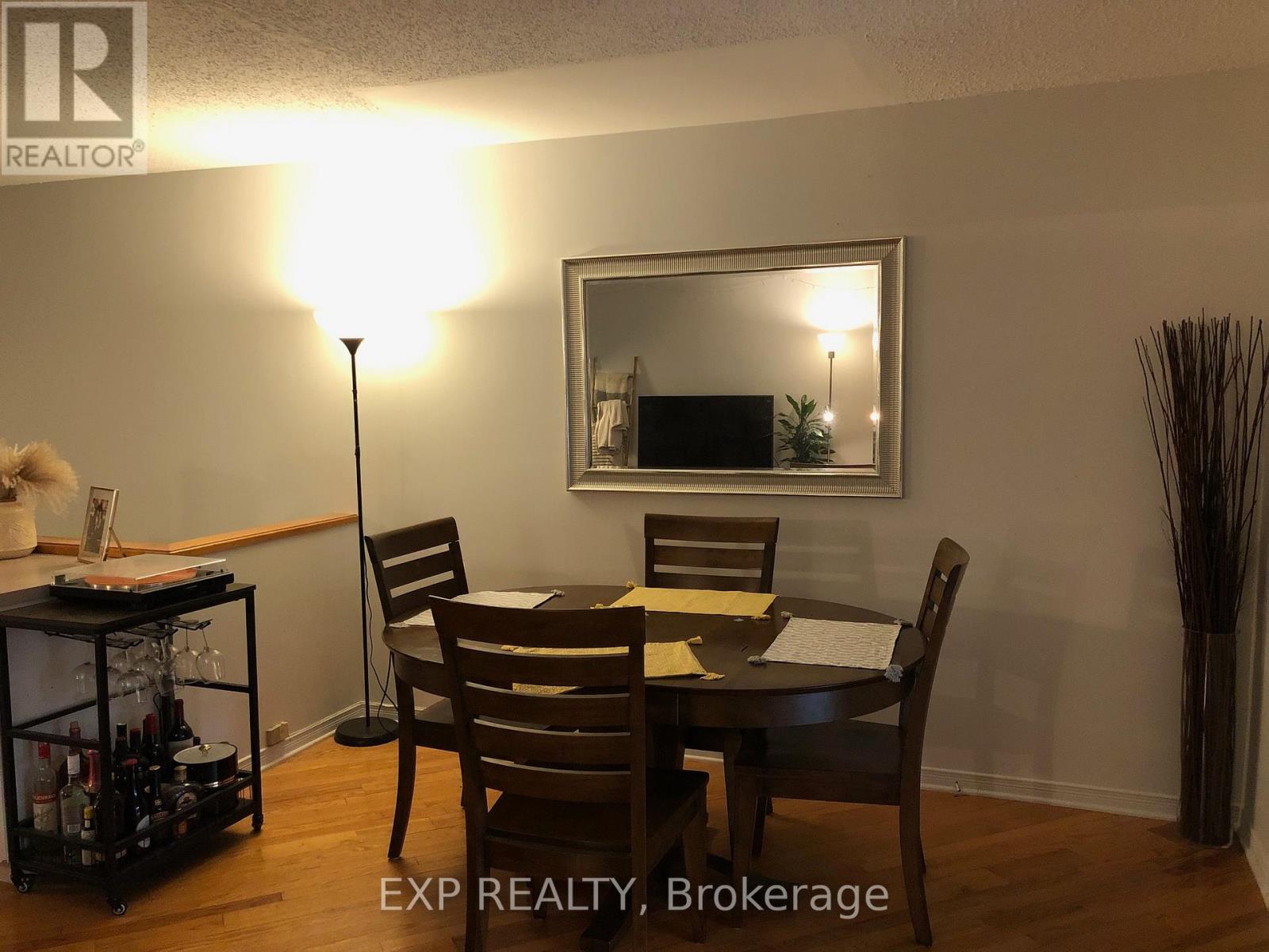 240 Breezehill Avenue S, Ottawa, Ontario  K1Y 2J3 - Photo 8 - X13041684