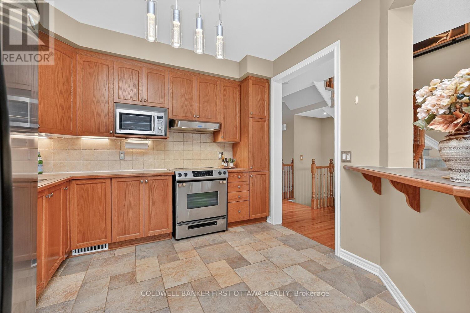 102 Windance Crescent, Ottawa, Ontario  K2W 0A7 - Photo 12 - X13041702