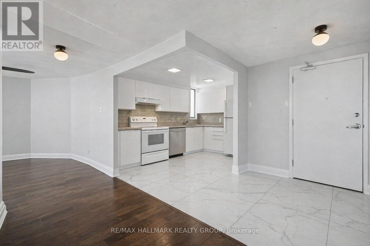 801 - 1440 Heron Road, Ottawa, Ontario  K1V 0X2 - Photo 3 - X13041710