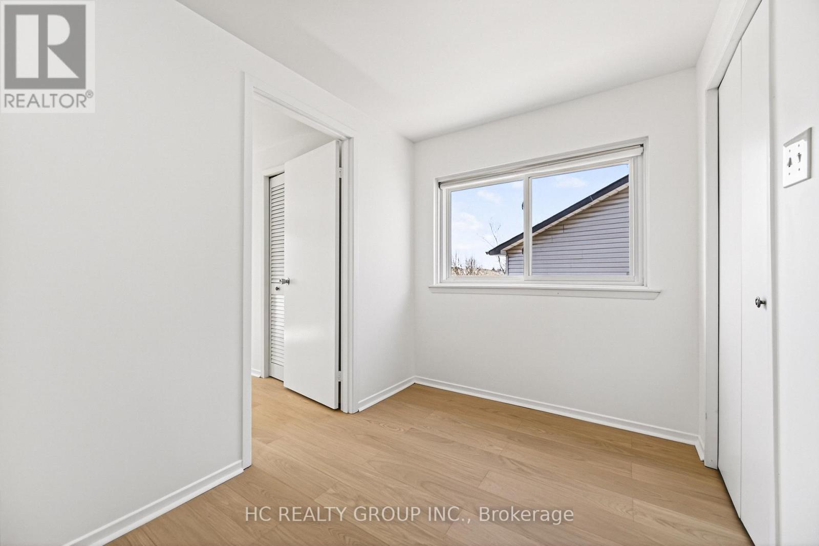 40 South Shields Avenue, Toronto, Ontario  M1V 1T6 - Photo 15 - E13033564