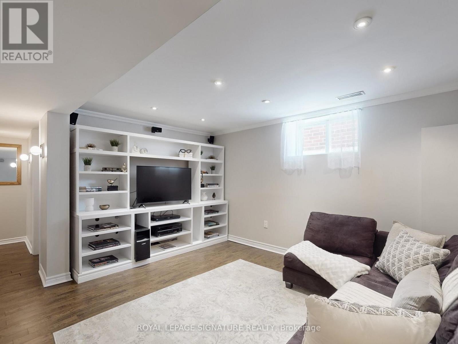 79 Meighen Avenue, Toronto, Ontario  M4B 2H4 - Photo 31 - E13039992