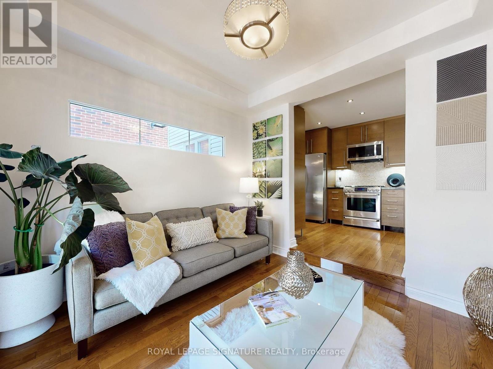 79 Meighen Avenue, Toronto, Ontario  M4B 2H4 - Photo 18 - E13039992