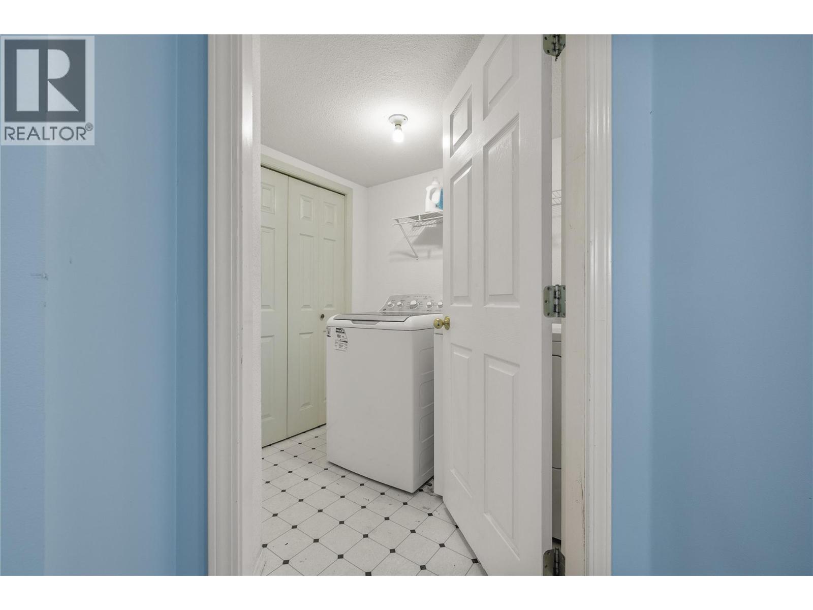 970 Maygard Road, Kelowna, British Columbia  V1X 5X1 - Photo 54 - 10384651