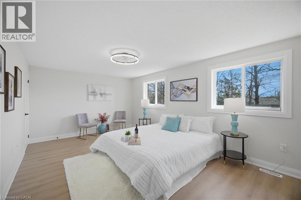 11 Wessenger Drive, Barrie, Ontario  L4N 8R8 - Photo 15 - 40823933