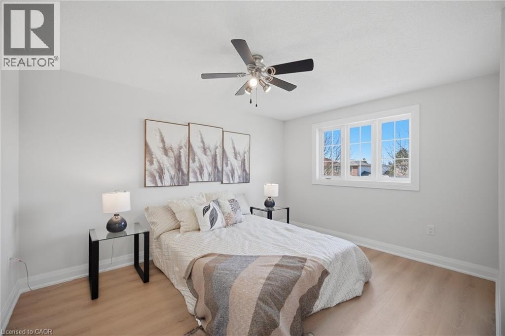 11 Wessenger Drive, Barrie, Ontario  L4N 8R8 - Photo 19 - 40823933