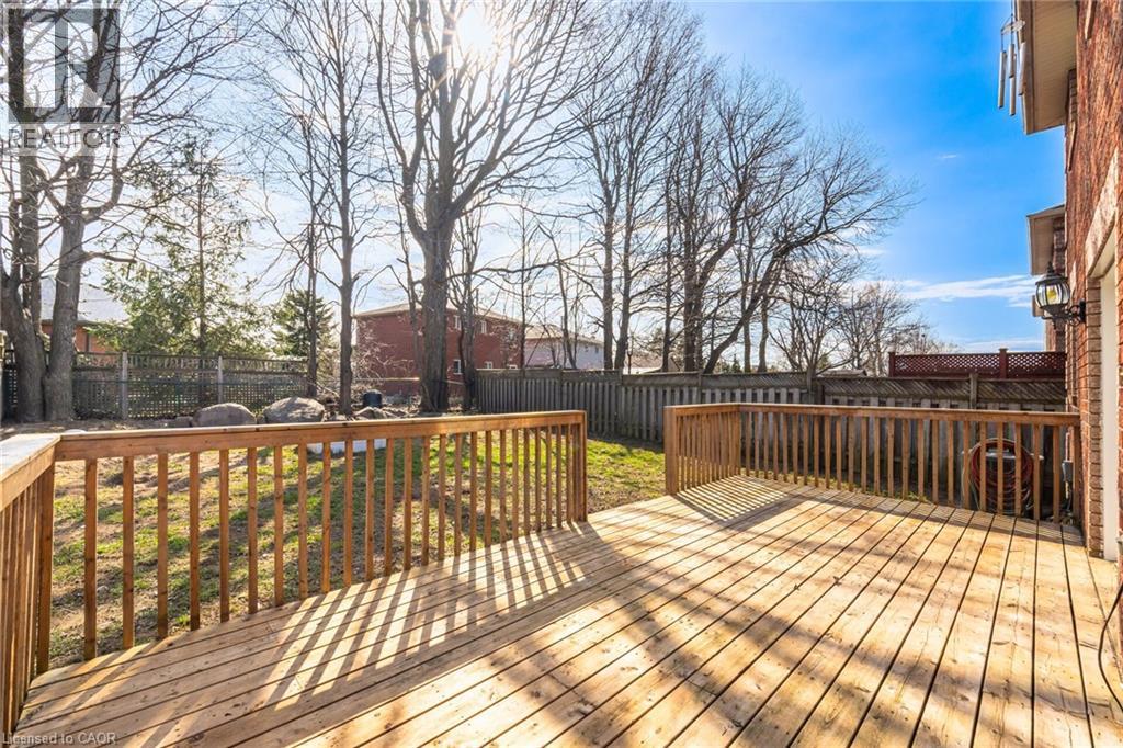 11 Wessenger Drive, Barrie, Ontario  L4N 8R8 - Photo 34 - 40823933