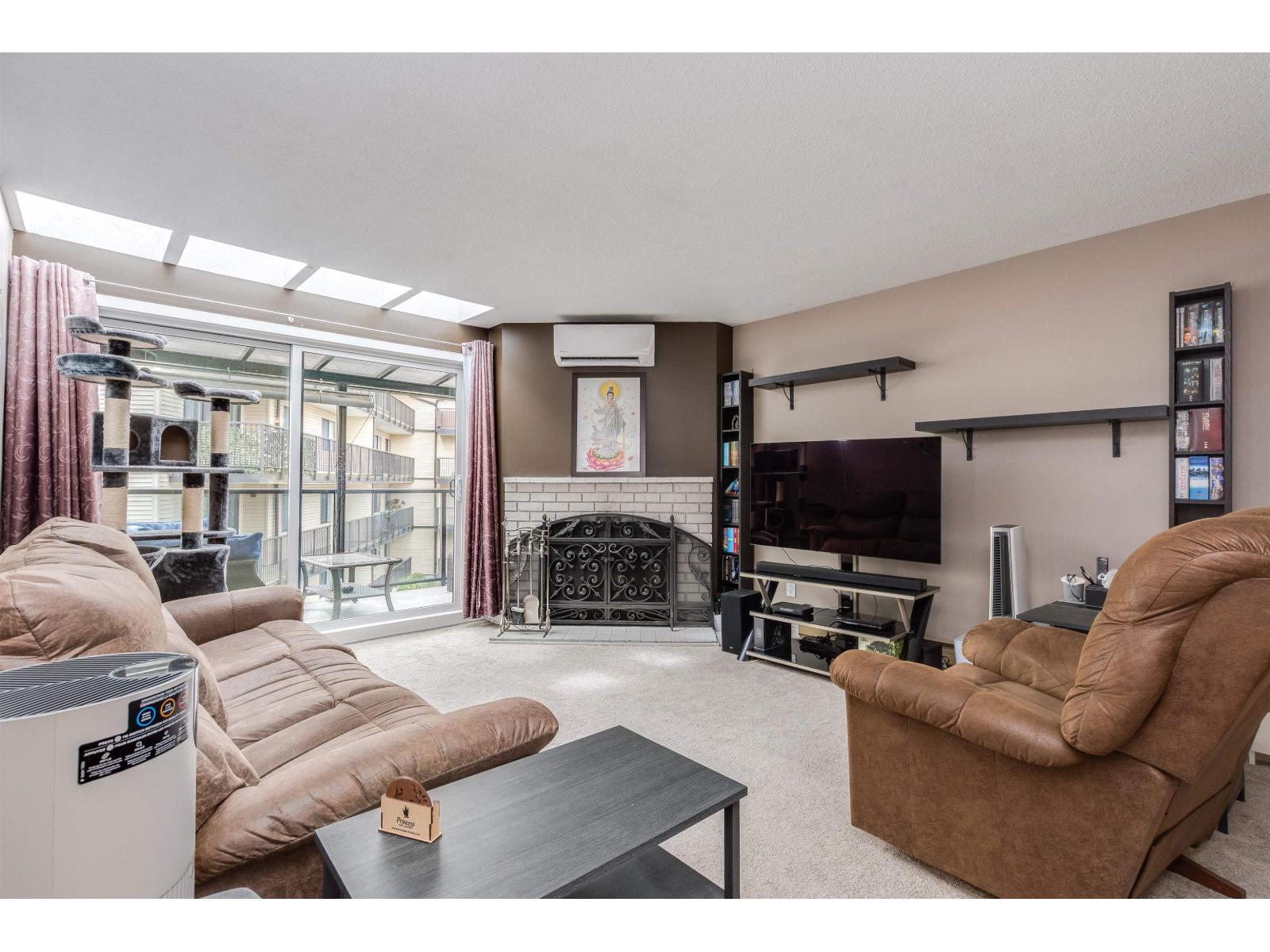 307 32124 Tims Avenue, Abbotsford, British Columbia  V2T 2H4 - Photo 2 - R3115275