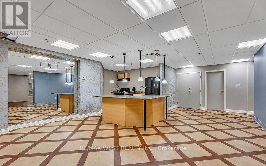 1512 - 234 Albion Road, Toronto, Ontario  M9W 6A5 - Photo 7 - W12704260