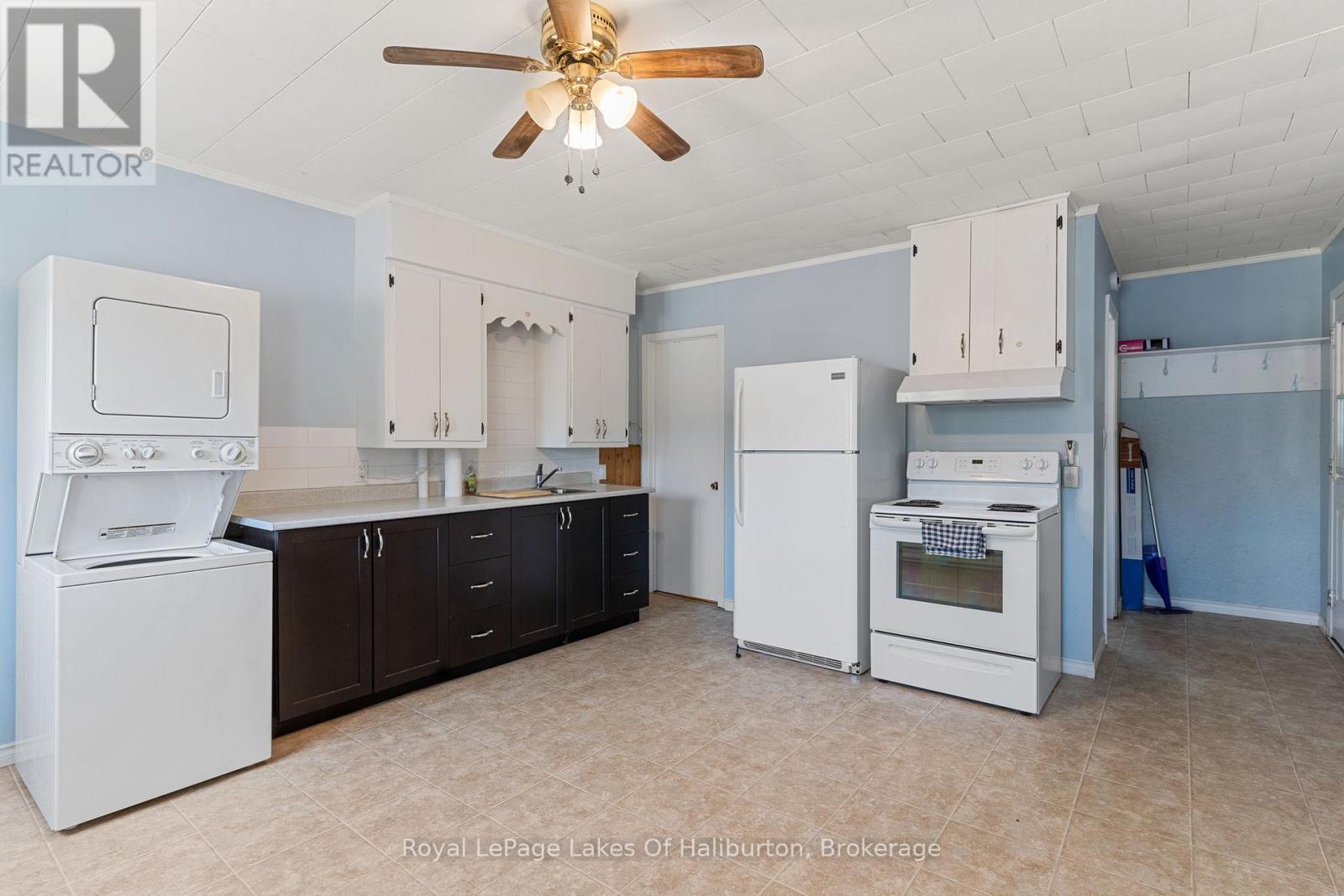 16426 35 Highway, Algonquin Highlands, Ontario  K0M 1S0 - Photo 10 - X13041590