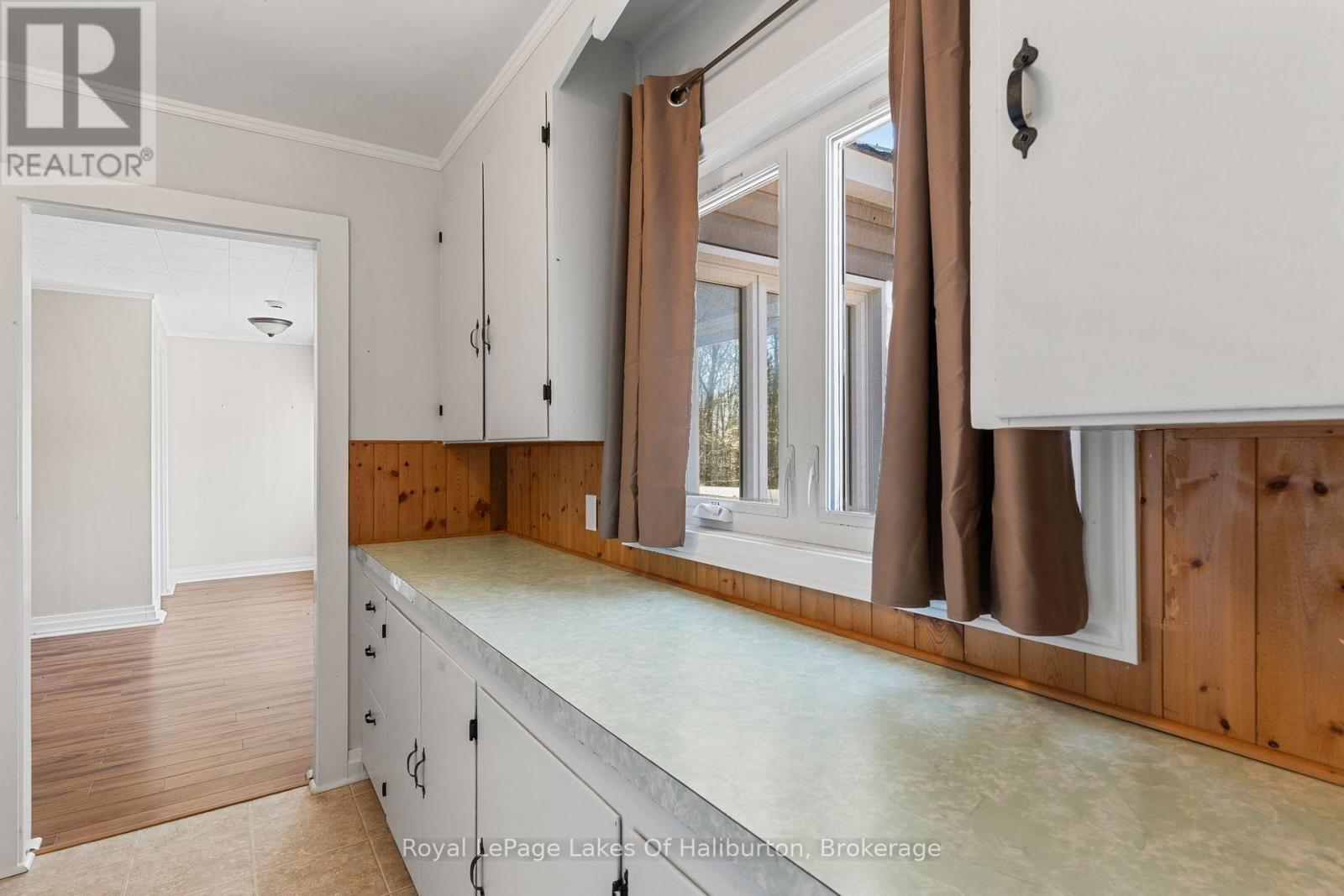 16426 35 Highway, Algonquin Highlands, Ontario  K0M 1S0 - Photo 16 - X13041590