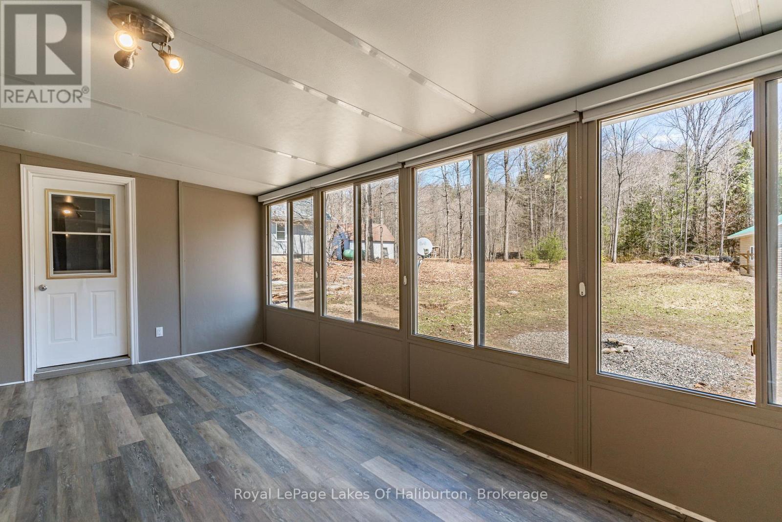 16426 35 Highway, Algonquin Highlands, Ontario  K0M 1S0 - Photo 25 - X13041590