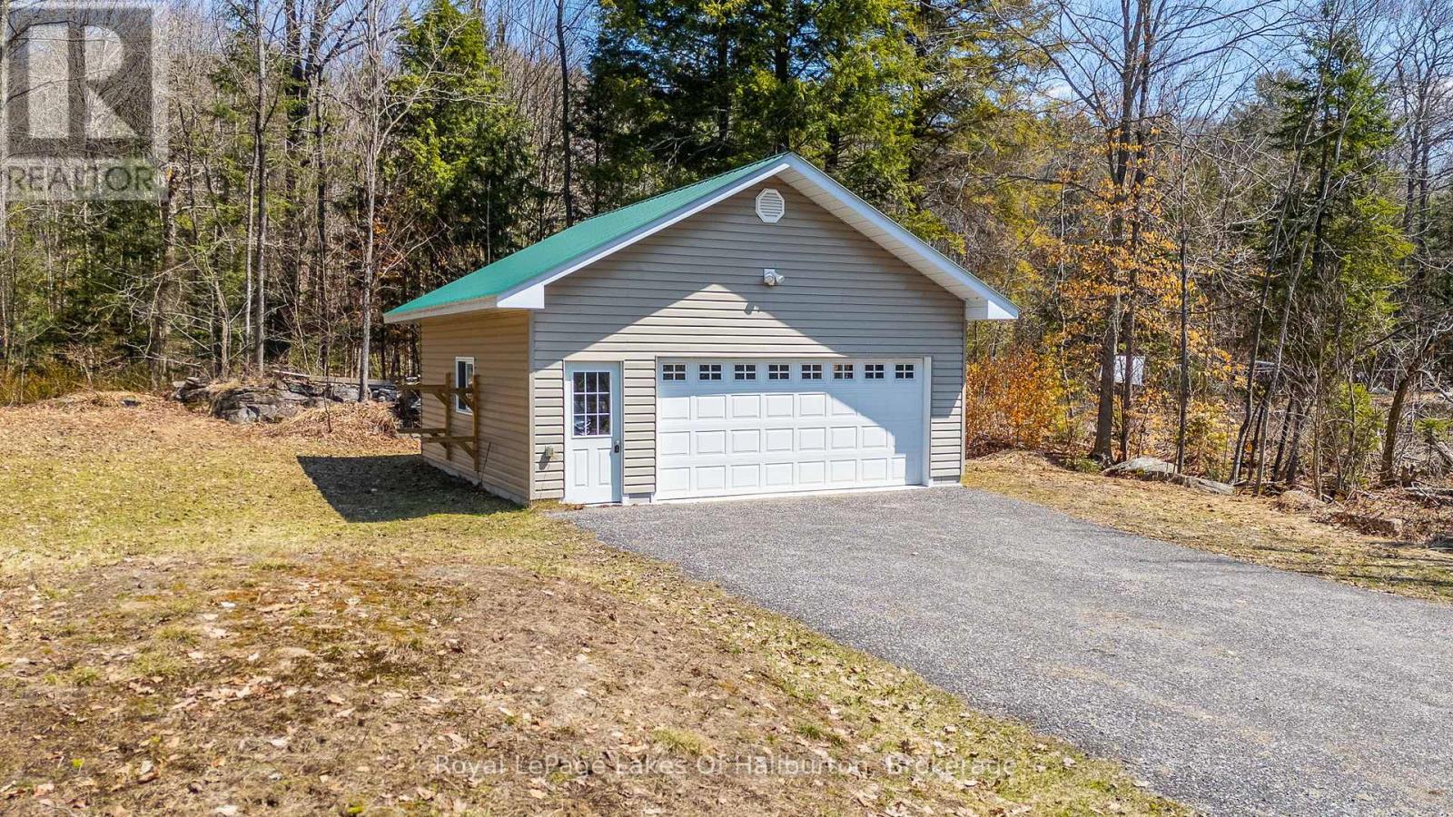 16426 35 Highway, Algonquin Highlands, Ontario  K0M 1S0 - Photo 3 - X13041590
