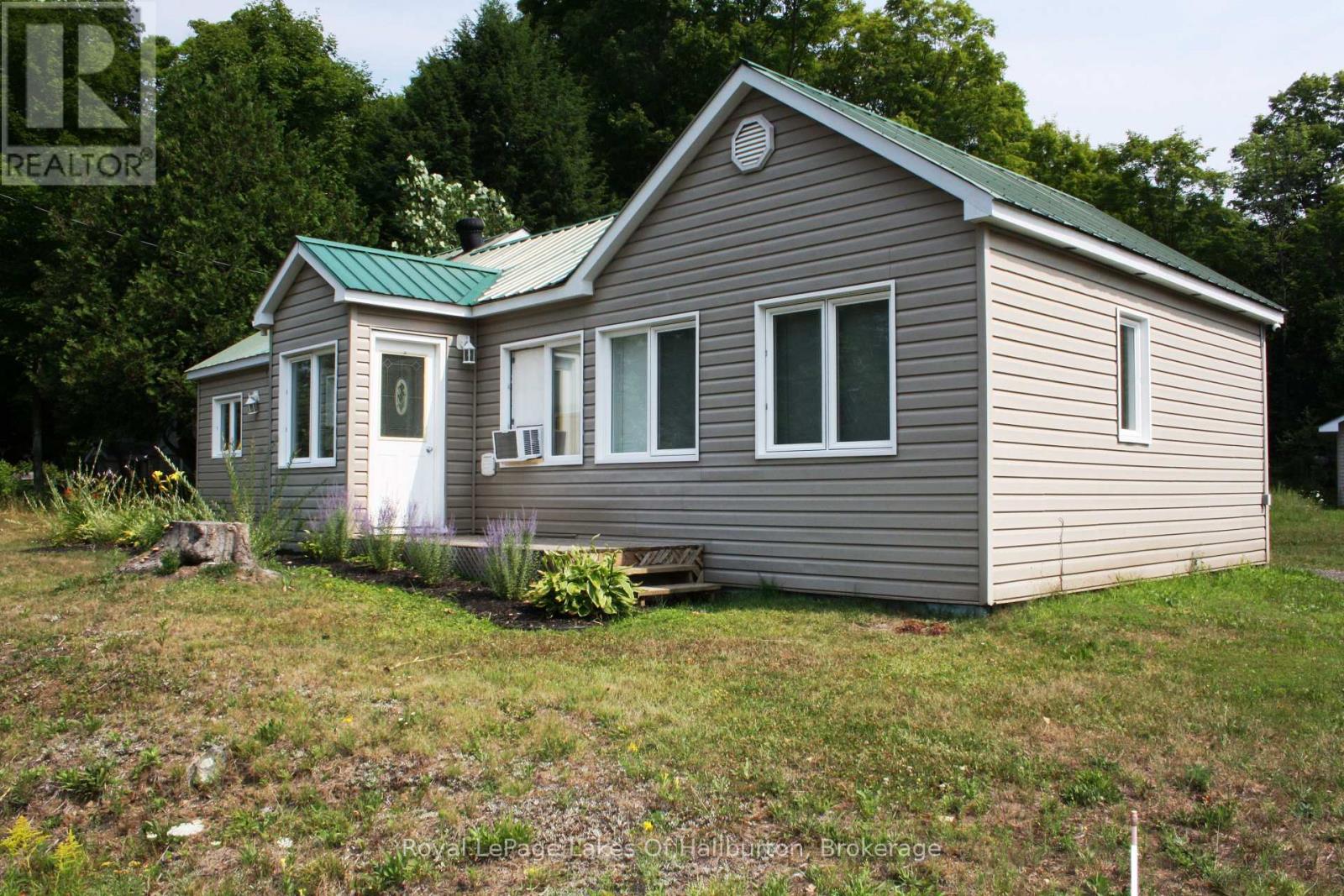 16426 35 Highway, Algonquin Highlands, Ontario  K0M 1S0 - Photo 4 - X13041590