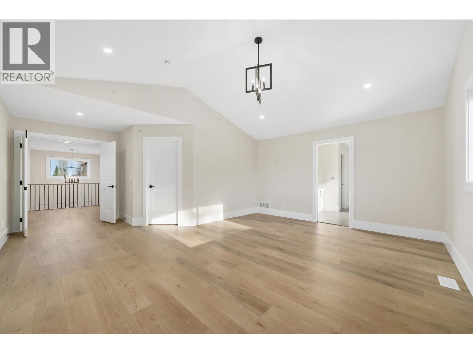 13544 Birdtail Drive, Maple Ridge, British Columbia  V4R 2P7 - Photo 17 - R3115493