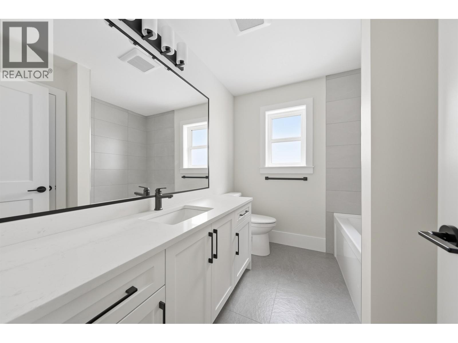 13544 Birdtail Drive, Maple Ridge, British Columbia  V4R 2P7 - Photo 25 - R3115493