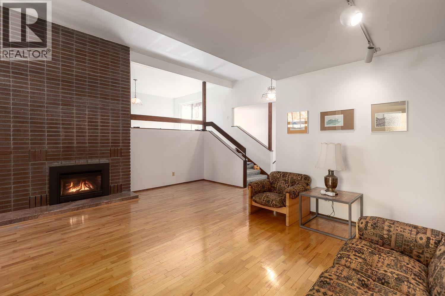 3186 W 42nd Avenue, Vancouver, British Columbia  V6N 3H2 - Photo 4 - R3115512