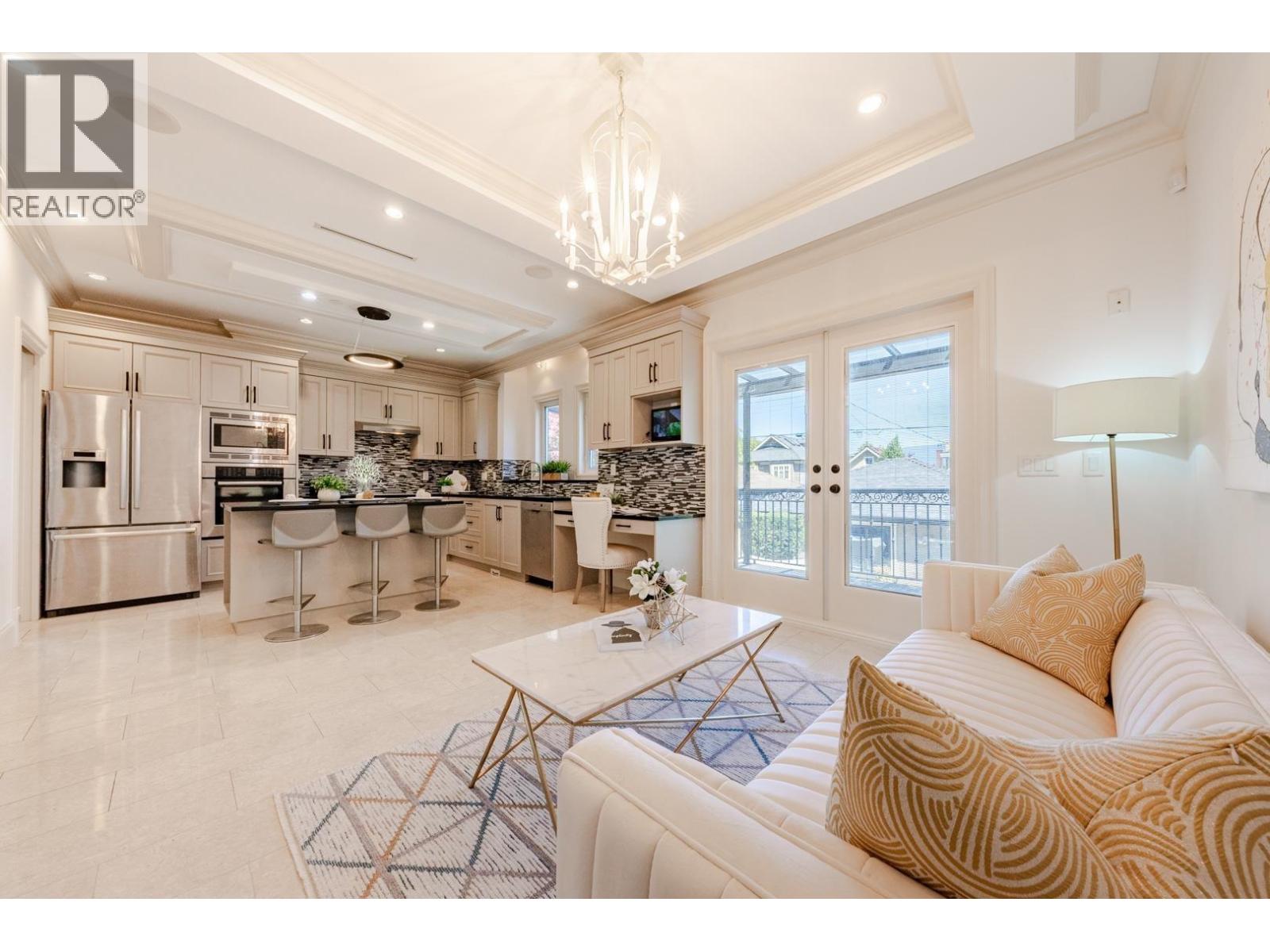 3715 W 22 AVENUE, vancouver, British Columbia