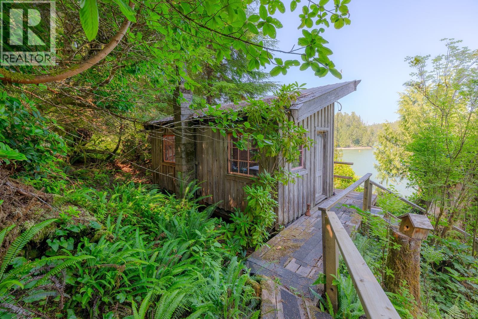 310 Tower Rd, Bamfield, British Columbia  V0R 1B0 - Photo 22 - 1033200