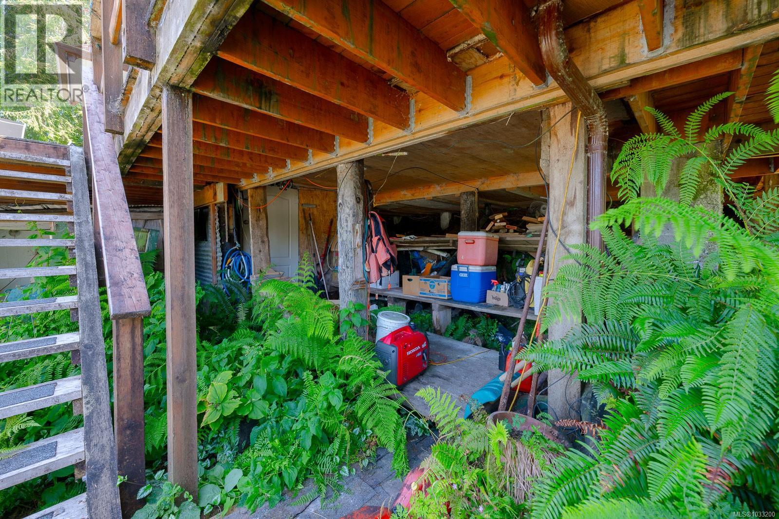 310 Tower Rd, Bamfield, British Columbia  V0R 1B0 - Photo 23 - 1033200