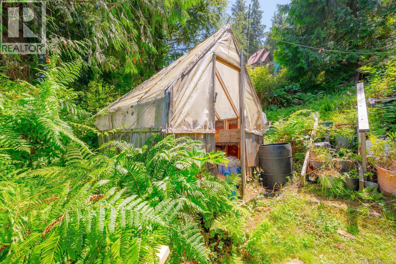 310 Tower Rd, Bamfield, British Columbia  V0R 1B0 - Photo 26 - 1033200