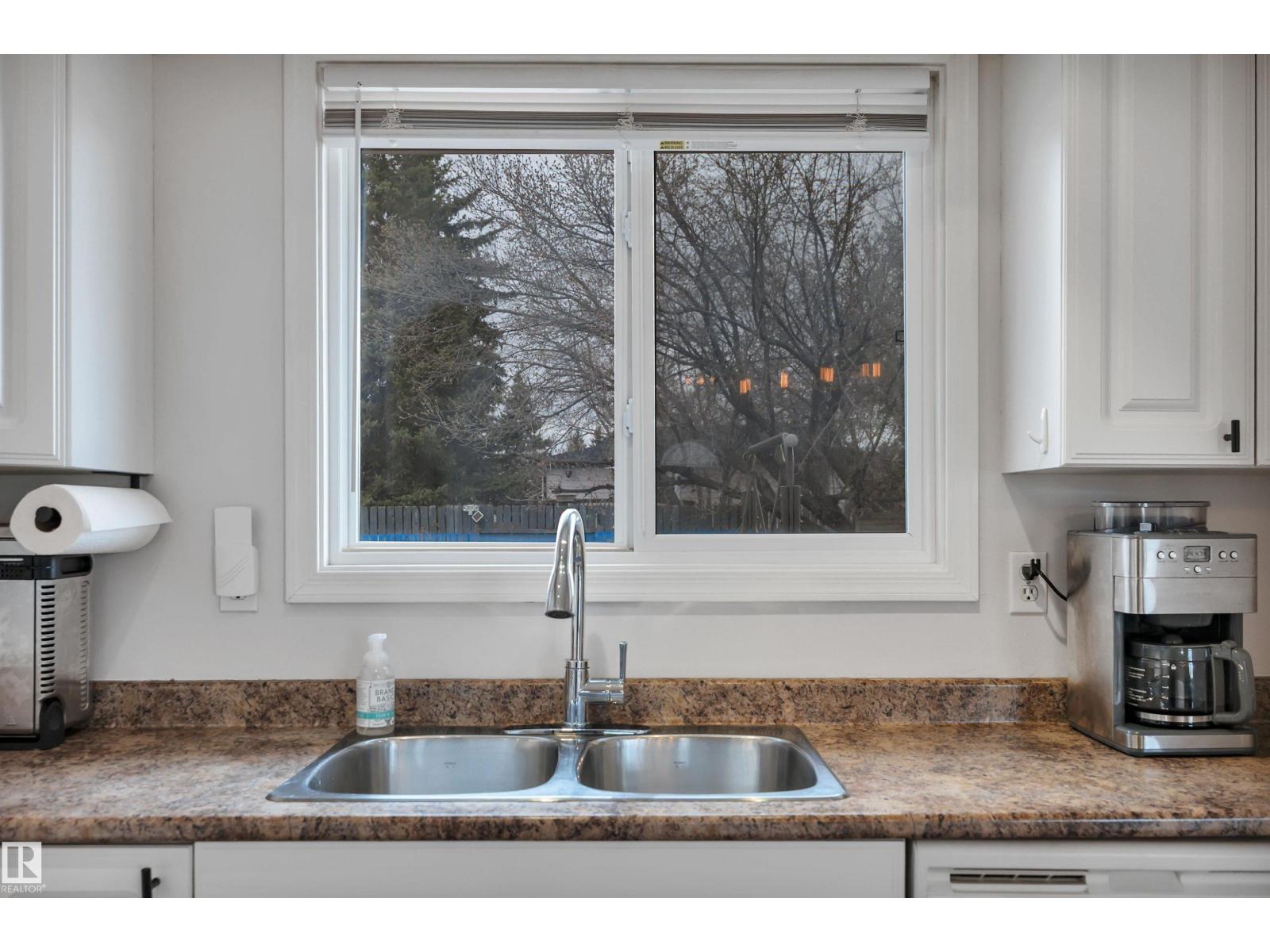 26 Southpark Dr, Leduc, Alberta  T9E 4W9 - Photo 12 - E4484058