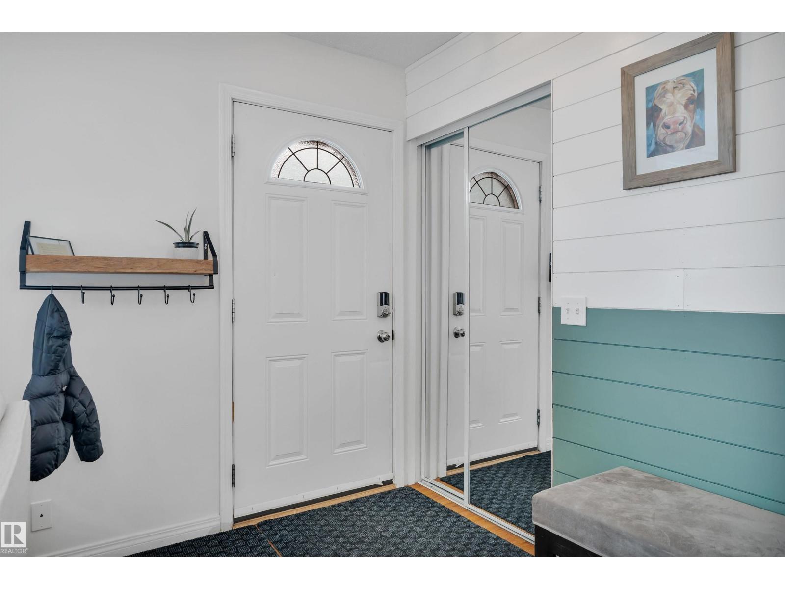 26 Southpark Dr, Leduc, Alberta  T9E 4W9 - Photo 4 - E4484058