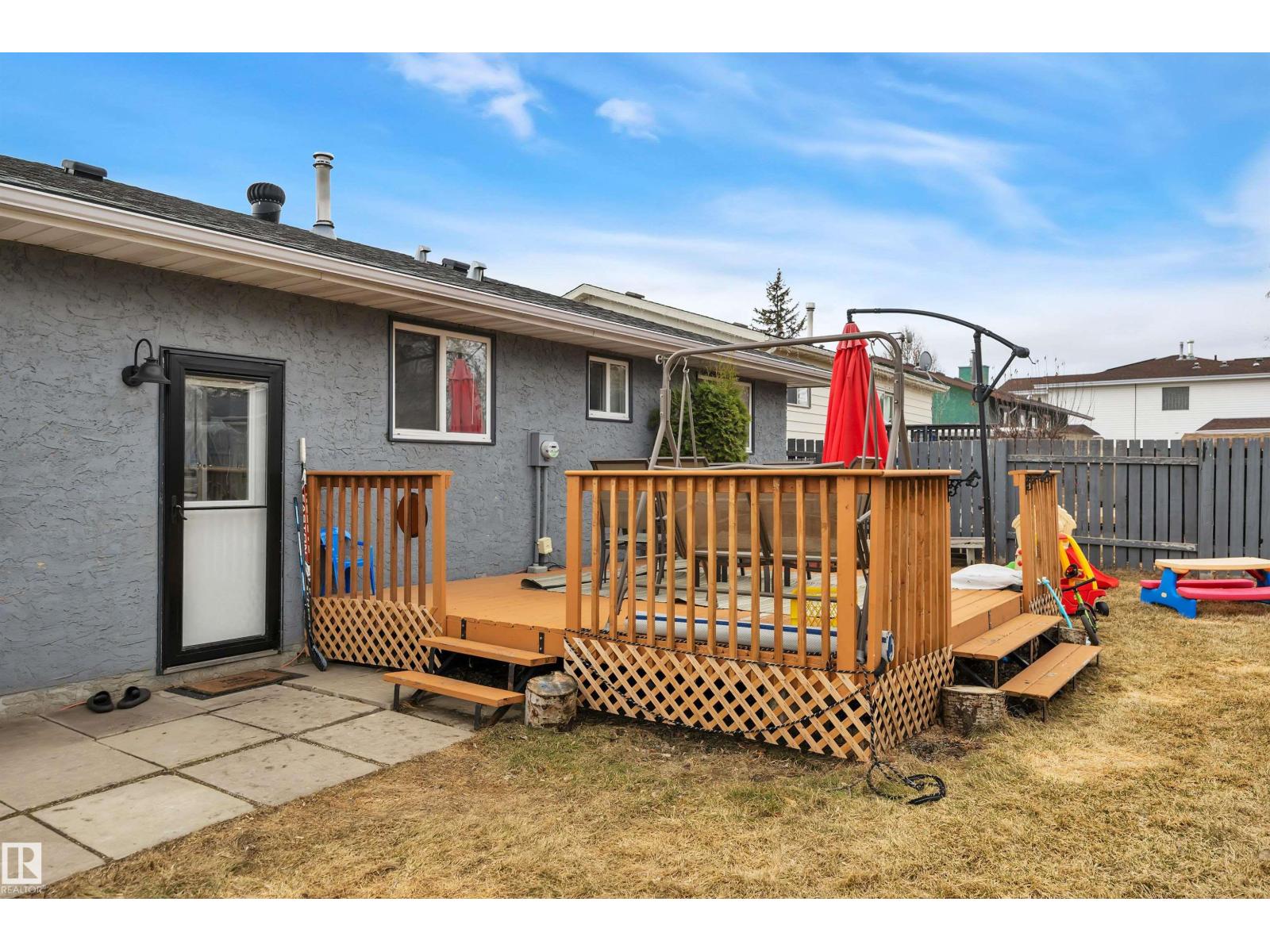 26 Southpark Dr, Leduc, Alberta  T9E 4W9 - Photo 44 - E4484058