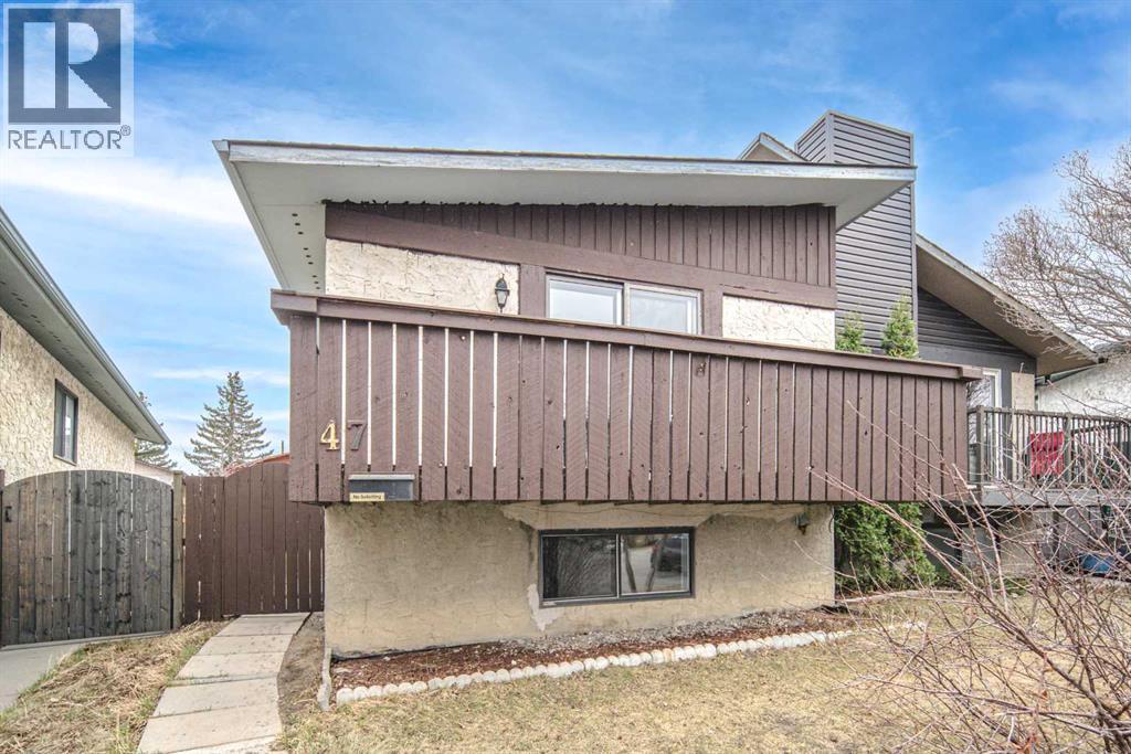 47 Bermuda Way NW, Calgary, Alberta