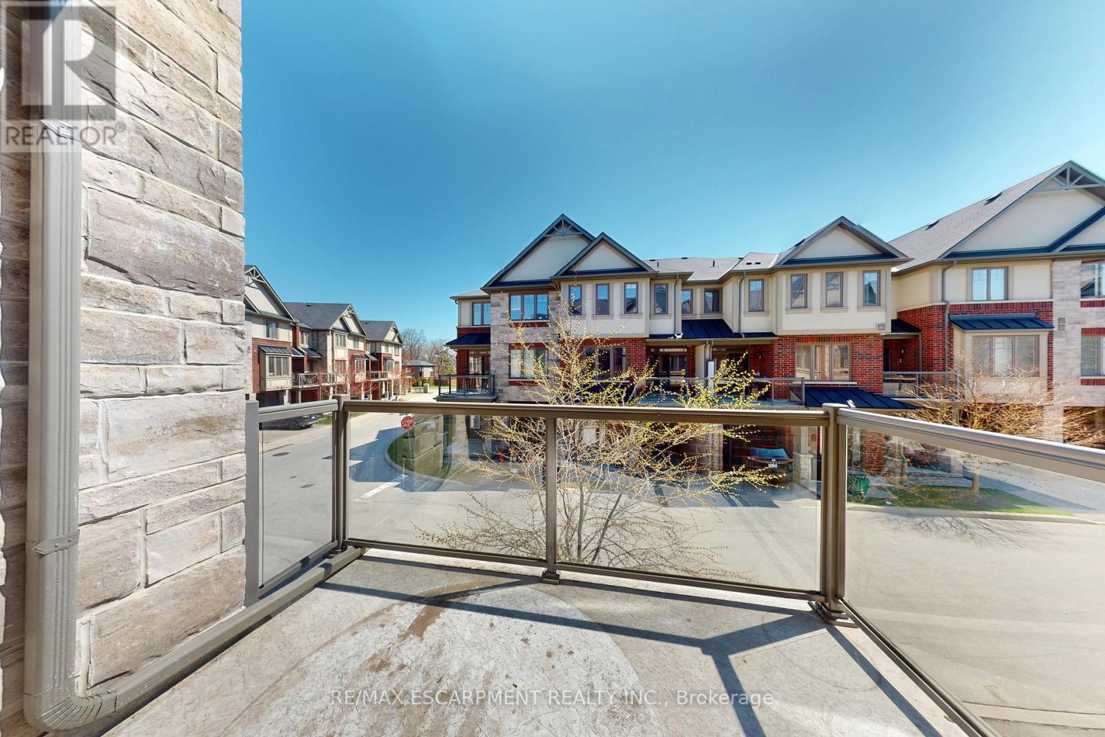 4 Bird Lane, Hamilton, Ontario  L9G 0G7 - Photo 30 - X13040372