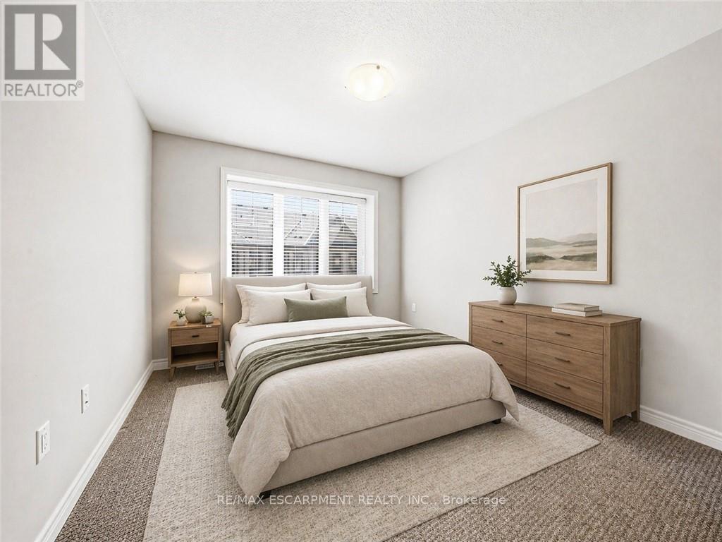 4 Bird Lane, Hamilton, Ontario  L9G 0G7 - Photo 25 - X13040372