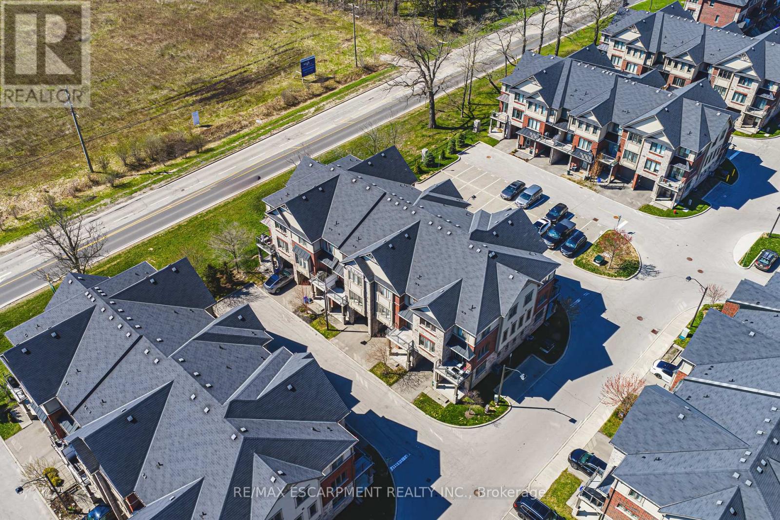 4 Bird Lane, Hamilton, Ontario  L9G 0G7 - Photo 33 - X13040372