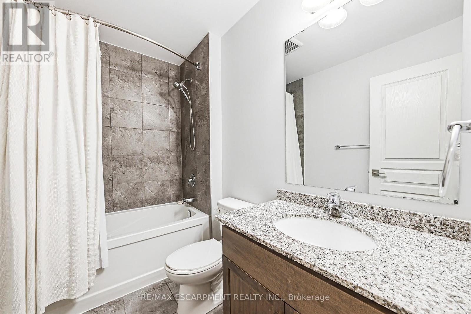 4 Bird Lane, Hamilton, Ontario  L9G 0G7 - Photo 21 - X13040372