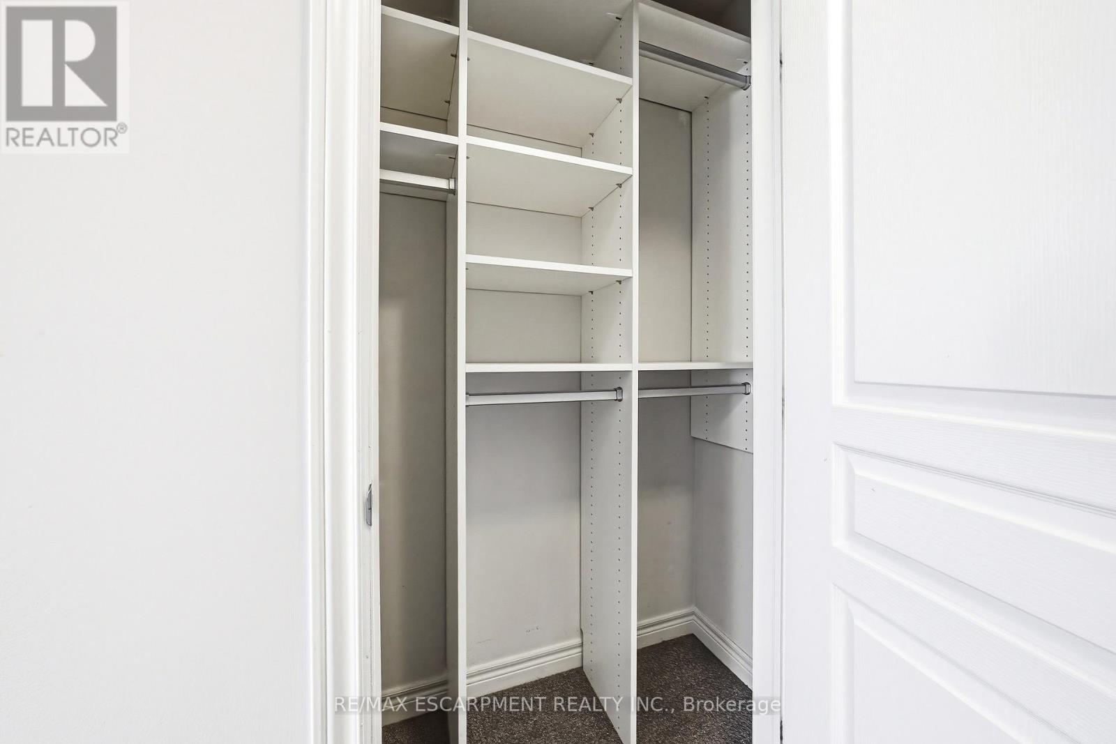 4 Bird Lane, Hamilton, Ontario  L9G 0G7 - Photo 27 - X13040372