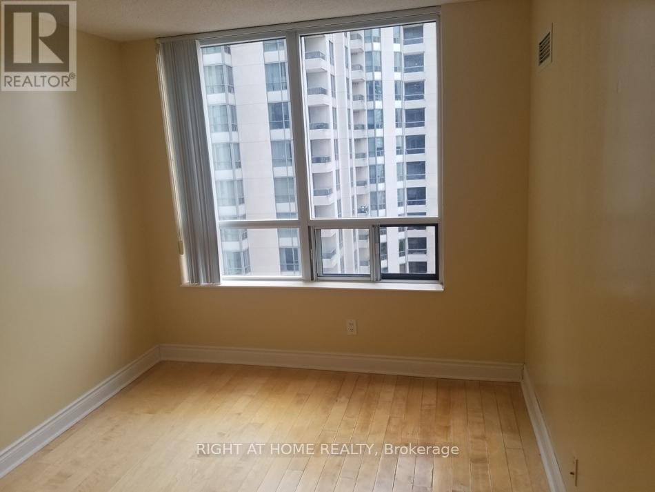 1716 - 15 Northtown Way, Toronto, Ontario  M2N 7A2 - Photo 13 - C13041686