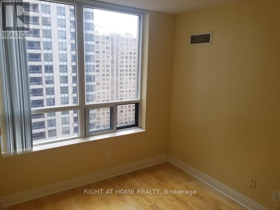 1716 - 15 Northtown Way, Toronto, Ontario  M2N 7A2 - Photo 14 - C13041686