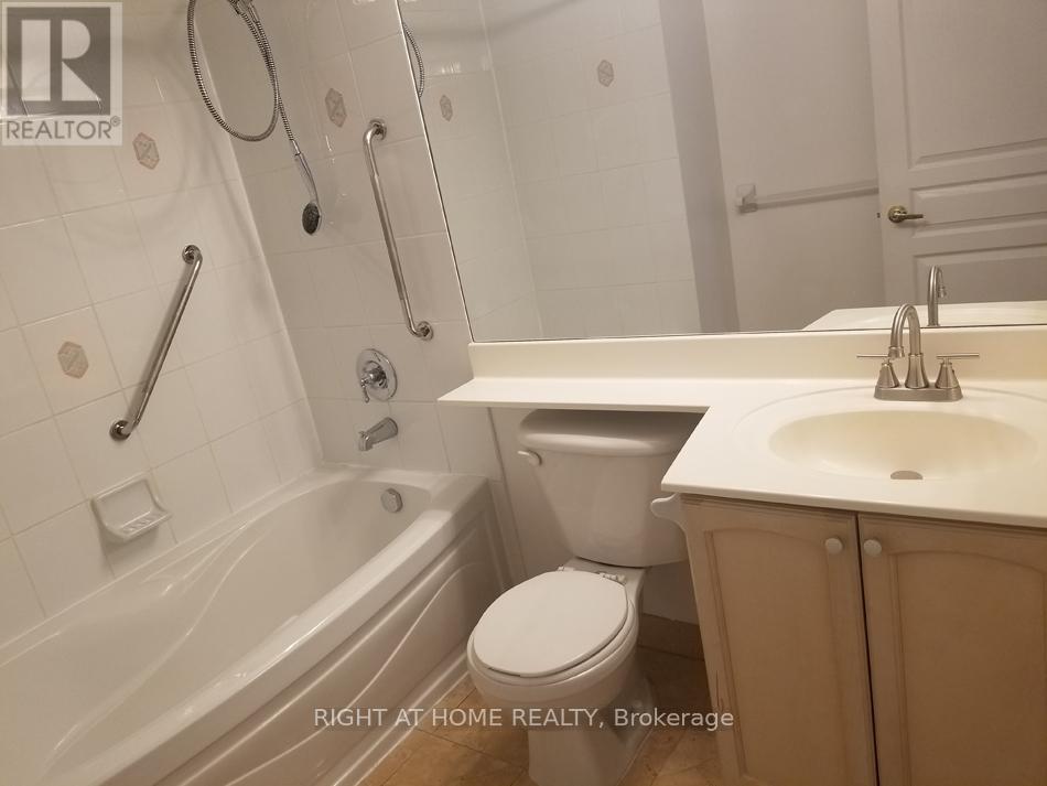 1716 - 15 Northtown Way, Toronto, Ontario  M2N 7A2 - Photo 16 - C13041686