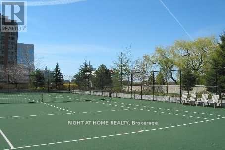 1716 - 15 Northtown Way, Toronto, Ontario  M2N 7A2 - Photo 2 - C13041686