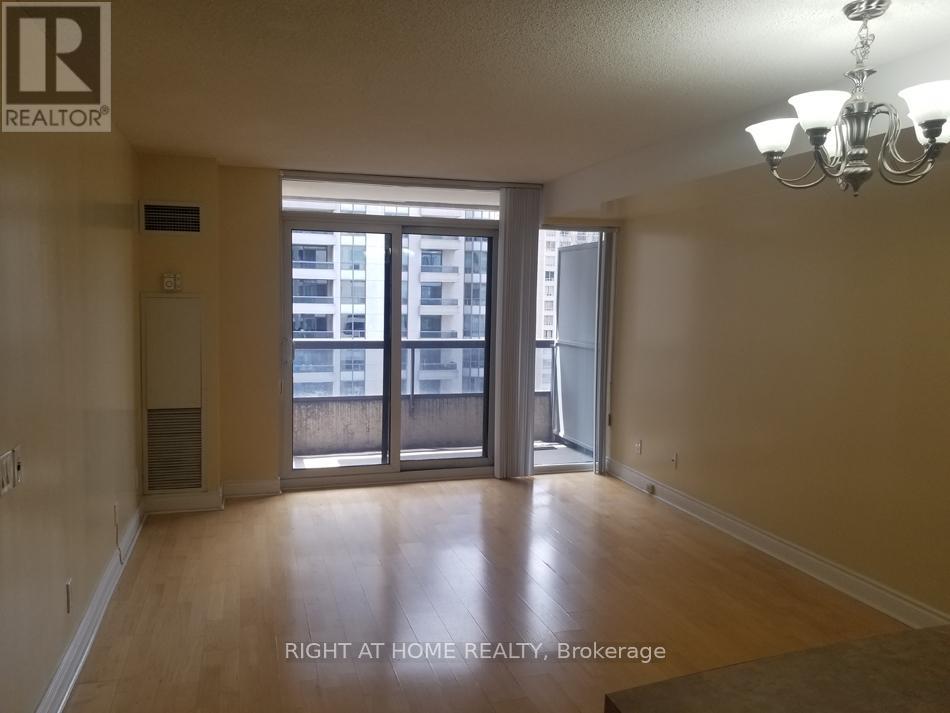 1716 - 15 Northtown Way, Toronto, Ontario  M2N 7A2 - Photo 4 - C13041686