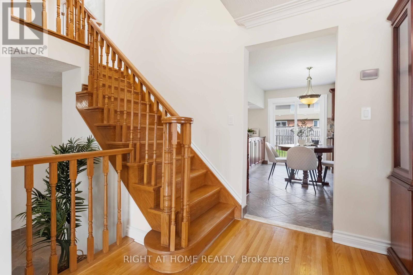 313 Preston Drive, Oshawa, Ontario  L1J 6Y6 - Photo 25 - E13041554