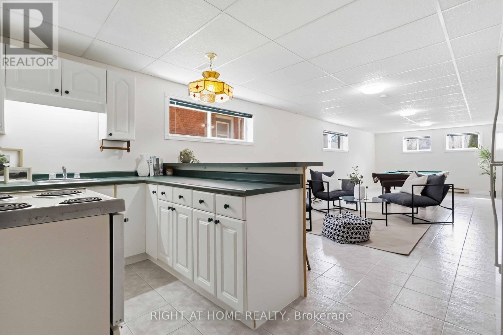 313 Preston Drive, Oshawa, Ontario  L1J 6Y6 - Photo 43 - E13041554