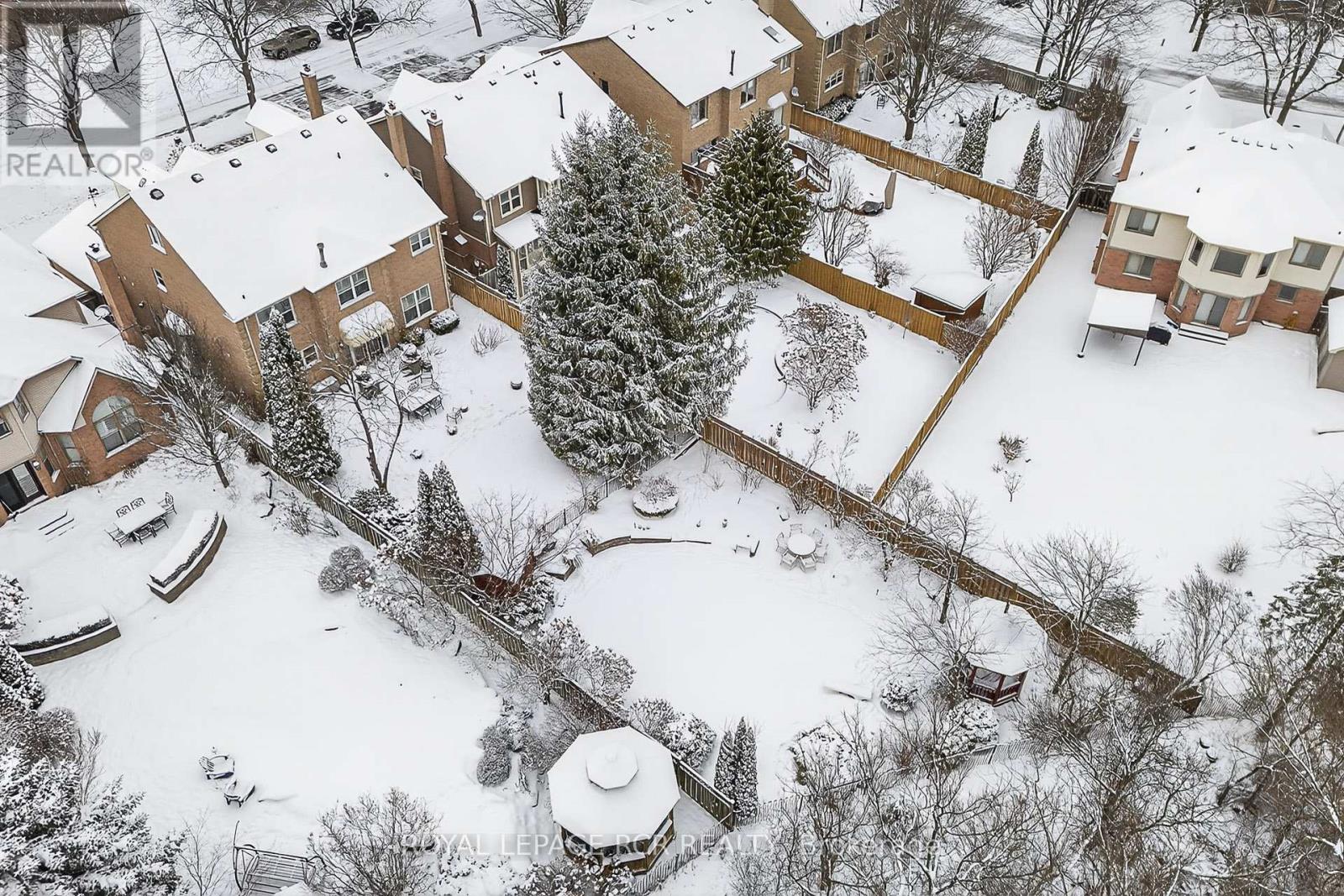 27 Kennett Drive, Whitby, Ontario  L1P 1L5 - Photo 43 - E13041628