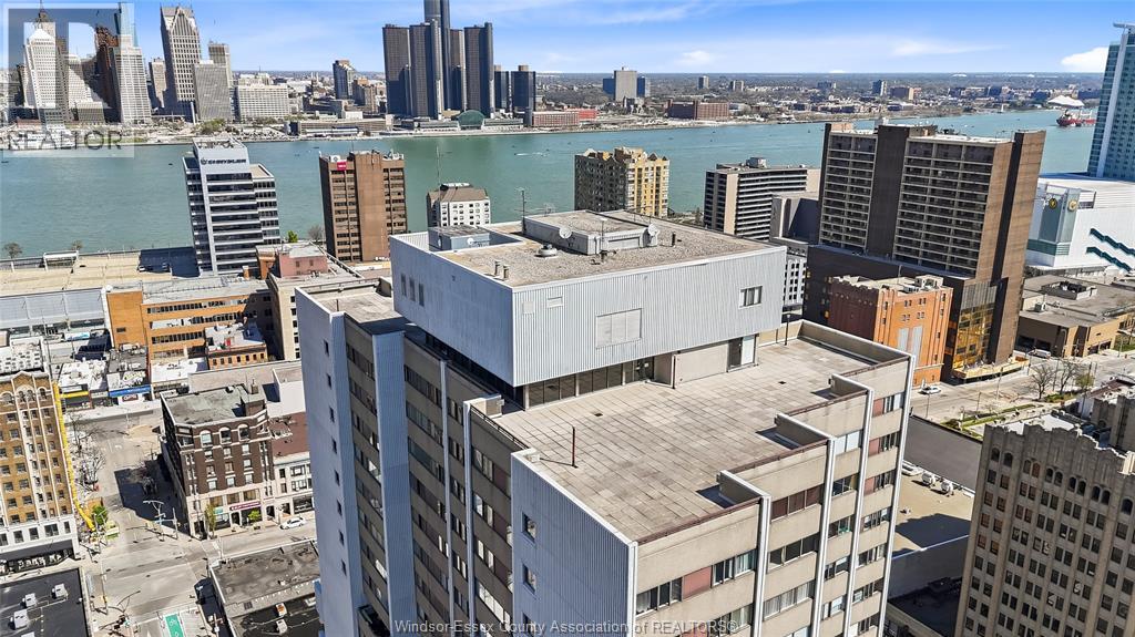 380 Pelissier Street Unit# 301, Windsor, Ontario  N9A 6V7 - Photo 3 - 26009156