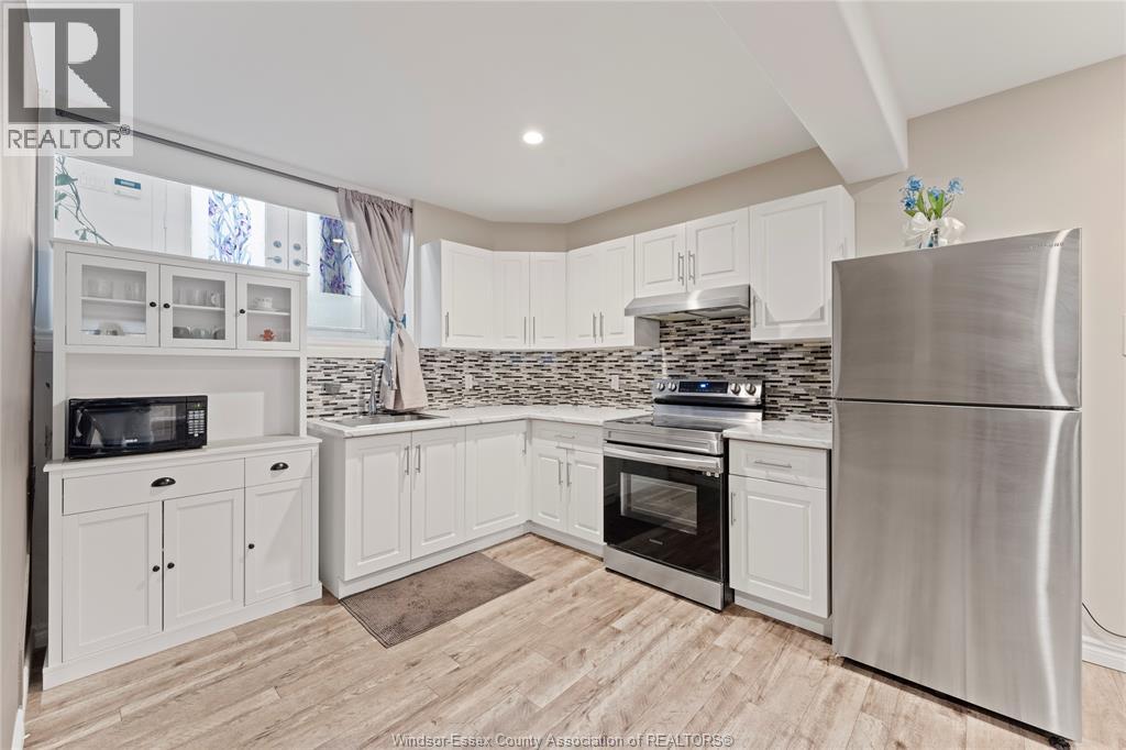 4824 Barcelona, Windsor, Ontario  N9G 3E9 - Photo 25 - 26009153