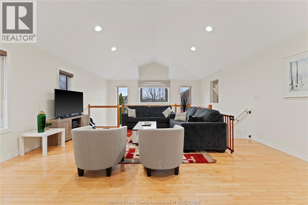 4824 Barcelona, Windsor, Ontario  N9G 3E9 - Photo 9 - 26009153