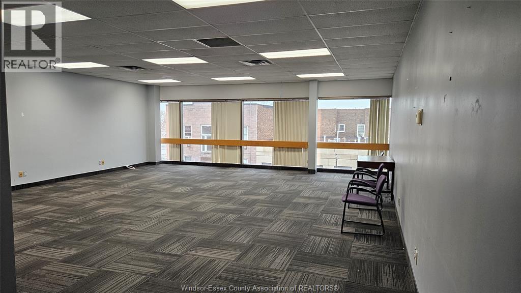 633 Ouellette Unit# 302, Windsor, Ontario  N9A 4J4 - Photo 2 - 26009147