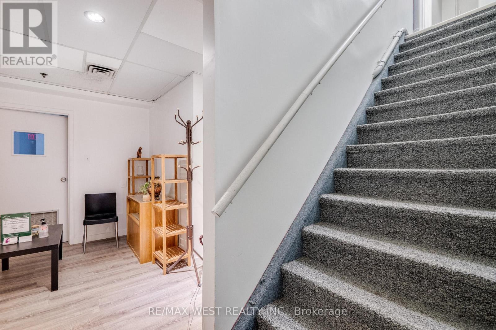 1b - 1102 Centre Street, Vaughan, Ontario  L4J 3M8 - Photo 16 - N13041586
