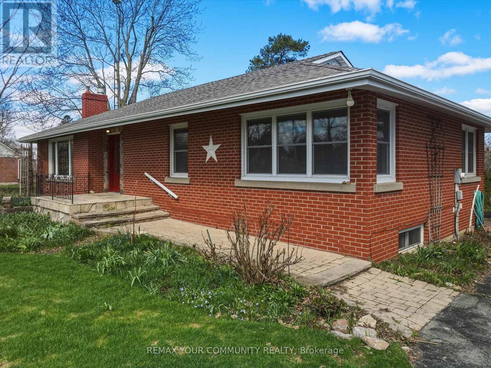 4198 Simcoe County Road 88 Road, Bradford West Gwillimbury (Bond Head), Ontario  L3Z 3K8 - Photo 2 - N13041600