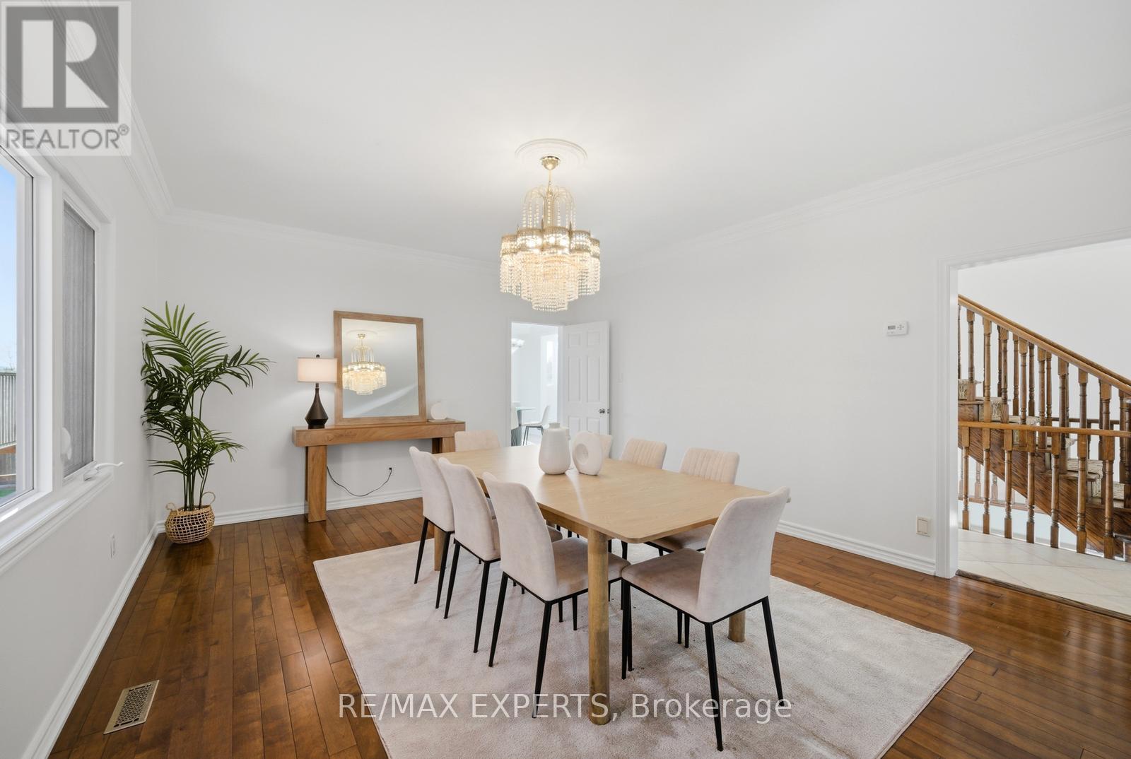 11 Horizon Court, Richmond Hill, Ontario  L4B 3G1 - Photo 11 - N13041606